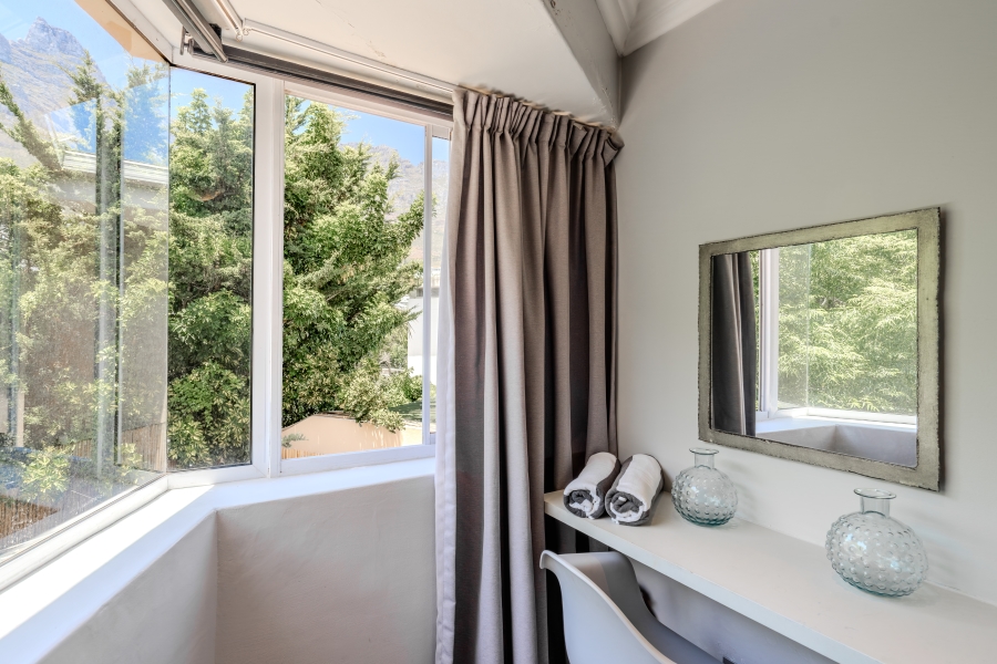 3 Bedroom Property for Sale in Camps Bay Western Cape